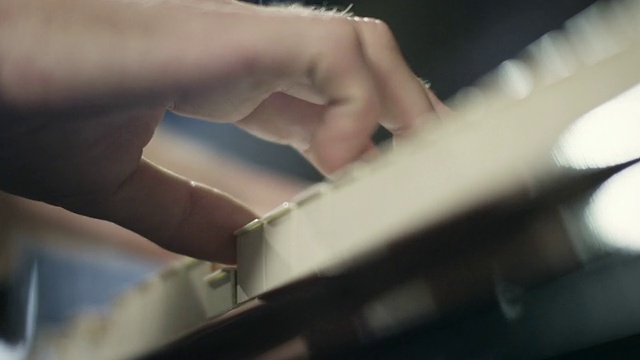 詳情圖-鋼琴家作曲