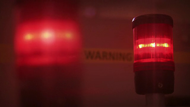 警示灯……