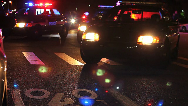 警车