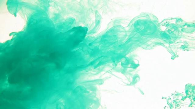 墨水在水里