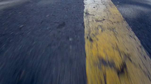 详情图-高速公路驾驶行