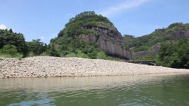 详情图-武夷山森林公园,武夷山,Bamboo,rafting,on,the,Nine,Bends,River.