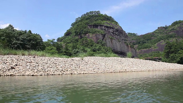 详情图-武夷山森林公园,武夷山,Bamboo,rafting,on,the,Nine,Bends,River.