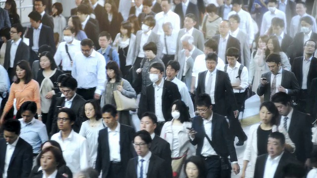 詳情圖-東京上班路上的人群
