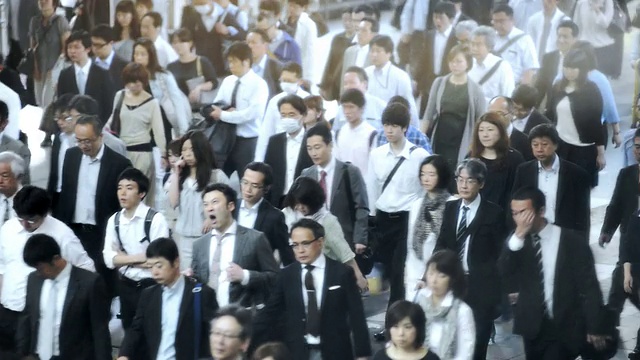 詳情圖-東京上班路上的人群