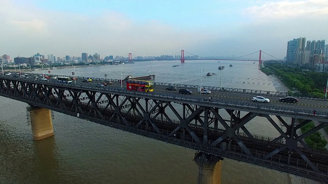 中国湖北武汉长江大桥
