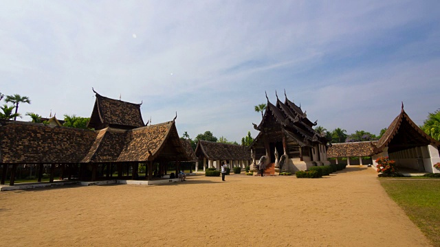 泰国清迈的老木寺，东昆寺