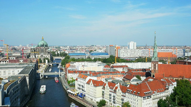 PAN Berlin Skyline In The Summer(4K/超高清到高清)