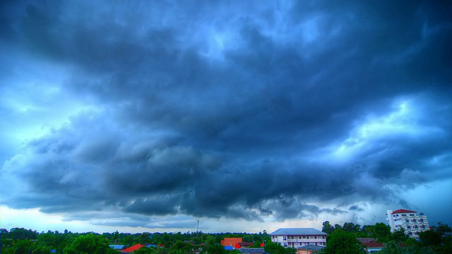 云雨时间流逝(HDR)