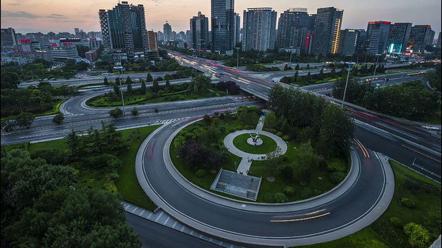 时间流逝——城市公路夜间交通