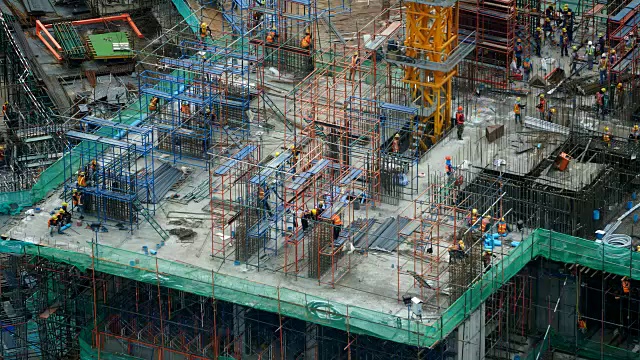 详情图-延时起重机正在施工和建造中