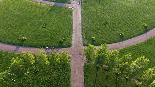 詳情圖-城市中心的綠色公園
