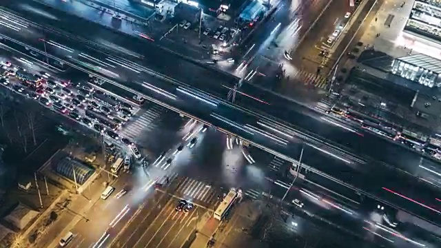 T/L CU HA ZI北京夜间交通鸟瞰图