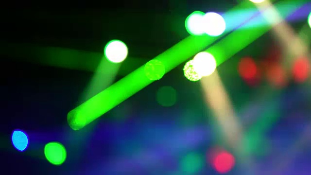 模糊的背景夜景在派对夜总会