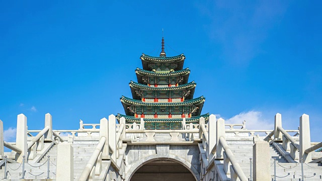 韩国首尔京福宫的延时视频，时间跨度为4K