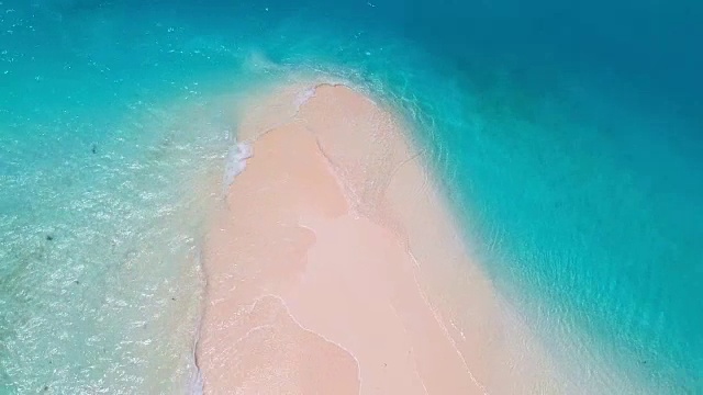 詳情圖-白色的沙灘和碧綠的海洋