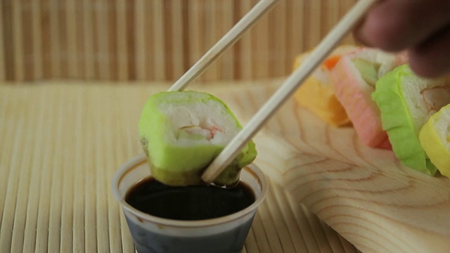 彩色大豆寿司(高清24p)