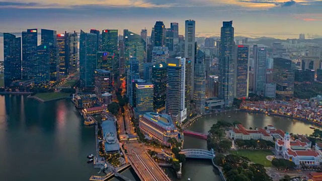 新加坡城市金融中心商务区建筑的昼夜航拍