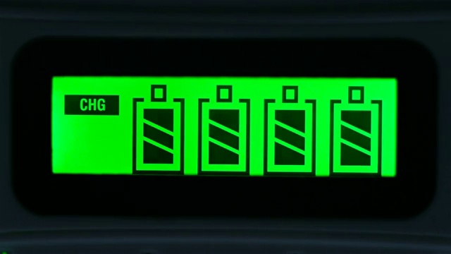 显示充电电池的充电器