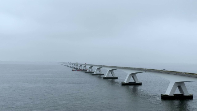 詳情圖-Zeelandbrug橋的時(shí)間流逝:荷蘭最長(zhǎng)的橋