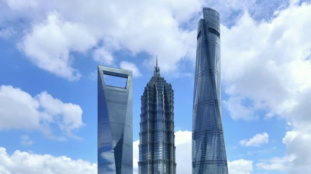 4K:特写上海地标摩天大楼，中国