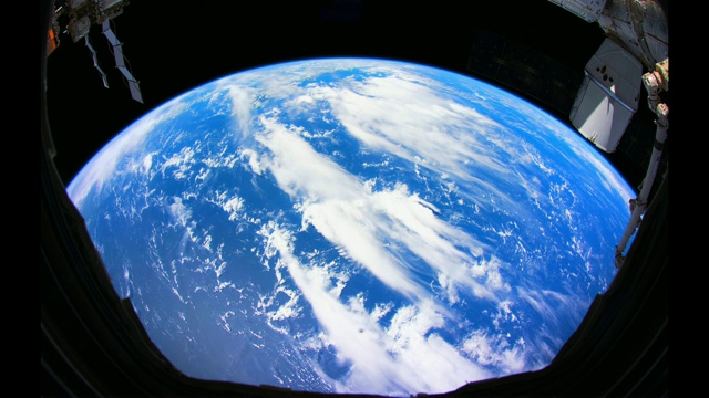 从国际空间站(ISS)看地球