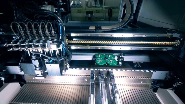 PCB工艺，印刷电路板，电路板，印刷电路板，印刷电路板组装，闭合。