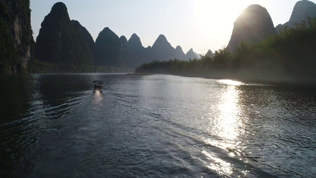 鸟瞰图的风景阳朔，广西，桂林市，中国