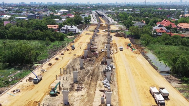 正在建设的公路鸟瞰图