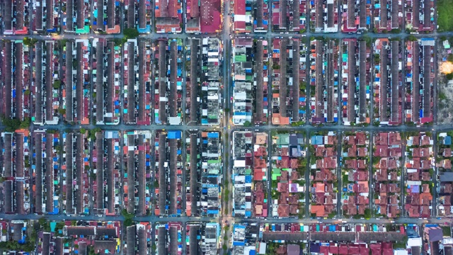住宅區(qū)域或村莊在俯視圖上的時(shí)間推移