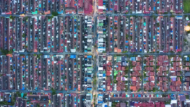 詳情圖-住宅區(qū)域或村莊在俯視圖上的時間推移