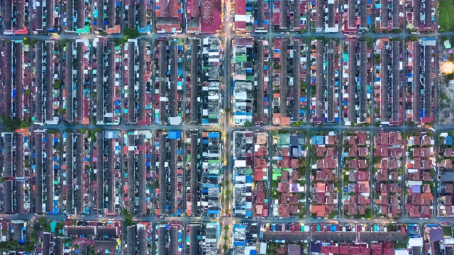 詳情圖-住宅區(qū)域或村莊在俯視圖上的時間推移