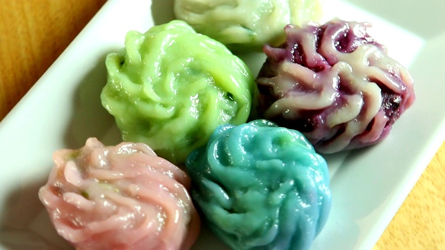 韭菜蒸饺或桂菜