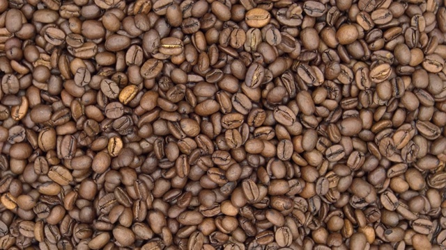 詳情圖-4k,Top,Of,View,Of,Texture,Of烘培咖啡豆下落和旋轉(zhuǎn)