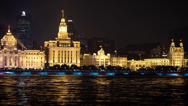 浦西外滩美丽的夜景
