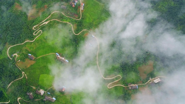 秦岭山村鸟瞰图，陕西，中国。