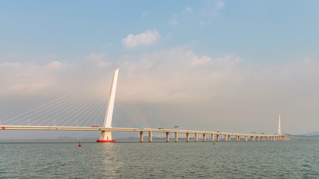 深圳湾大桥，中国