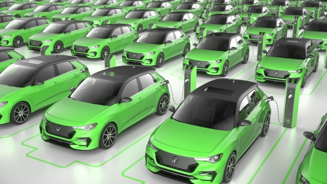 詳情圖-俯視圖綠色電動自動駕駛汽車在充電站充電