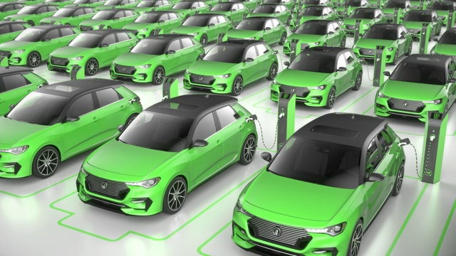 詳情圖-俯視圖綠色電動自動駕駛汽車在充電站充電