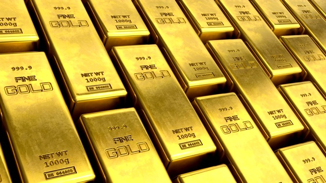详情图-近景无限循环移动堆垛金条。成功还是致富的概念。在金条上滑动相机视图的动画