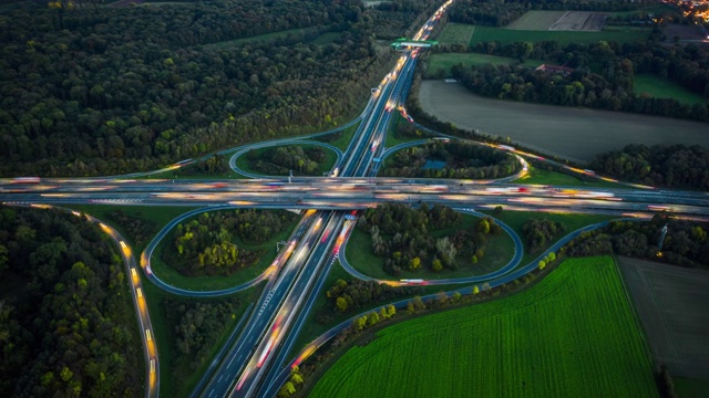 高速公路或高速公路在夜间- Hyperlapse