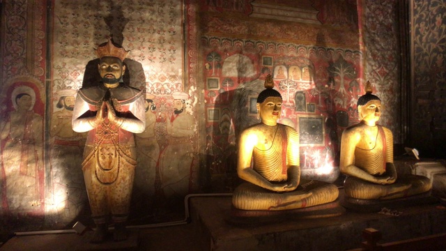 丹布拉，斯里兰卡，2019年11月25日，丹布拉石窟寺，佛像第十一部分