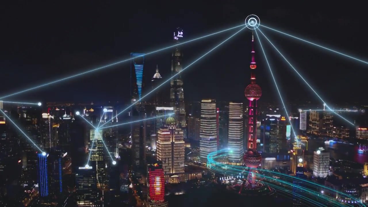 詳情圖-中國(guó)上海鳥瞰圖。通過(guò)5G、智慧城市和通信網(wǎng)絡(luò)概念、大數(shù)據(jù)數(shù)字城市連接空中城市。