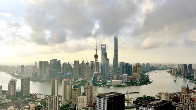 4K:上海城市景观从日出到一天的时间流逝，中国