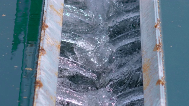 现代化城市污水处理厂、污水处理厂。
