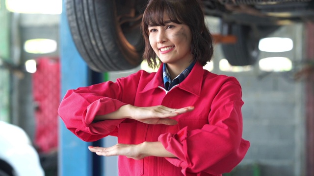 詳情圖-這是2020年國際婦女節(jié)的標(biāo)語:“一個平等的世界是一個允許的世界。讓我們?nèi)巳似降??！?></div><!--]--></div></div><div   id=