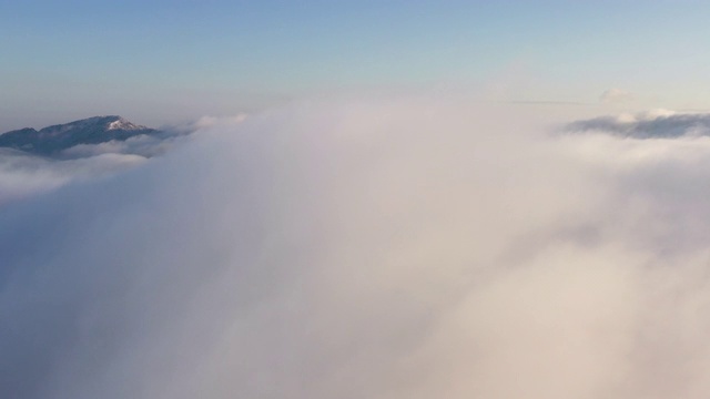 冬季高山仙境