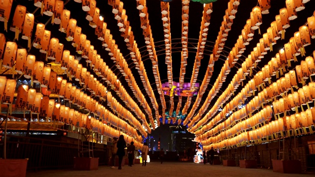 中国陕西西安，古城墙南门灯展，庆祝中国春节