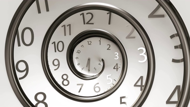 镜头缩放在无限时间的经典圆时钟。Round Clock时间倒转。