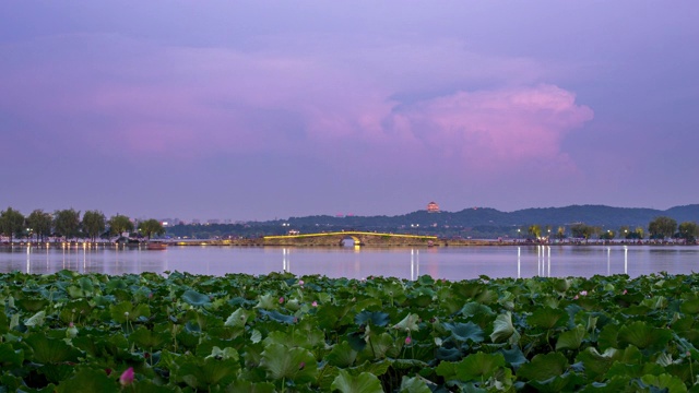 时光流逝，中国杭州西湖